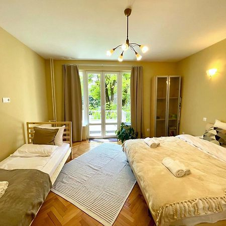 Bohemian Bright & Calm 2Br - Top Center - Private Balcony Sofia Exterior photo